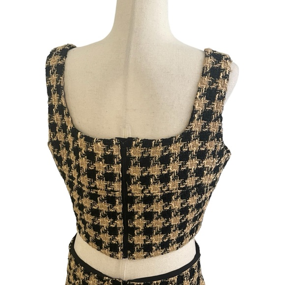 HOUSE OF HARLOW REVOLVE Tweed Houndstooth Academia Clueless Crop Top Skirt Set - Picture 6 of 15